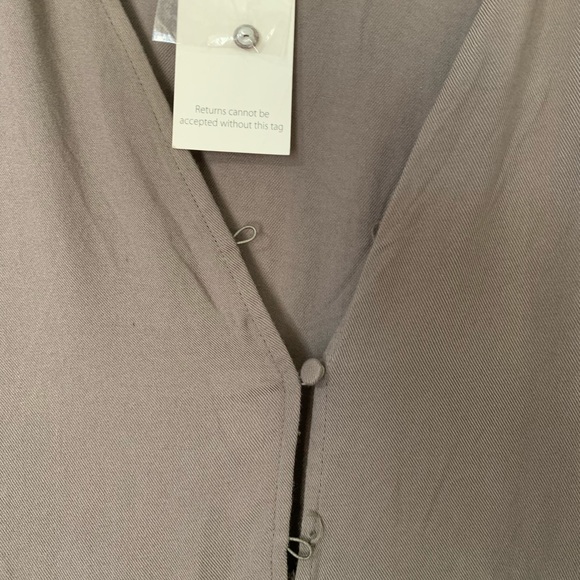 NWT Tobi Long Sleeve Romper size large - Picture 6 of 6